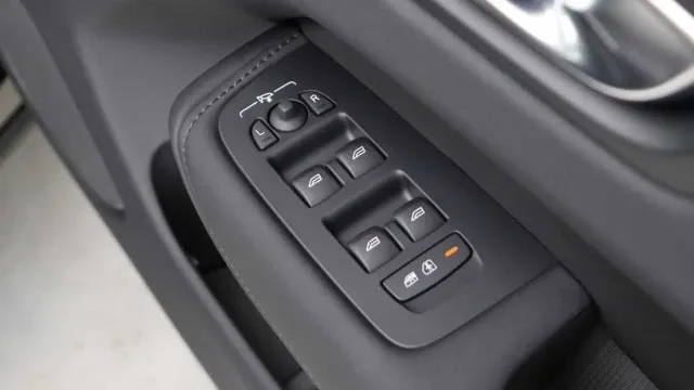 Vehicle Thumbnail 16