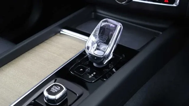Vehicle Thumbnail 17