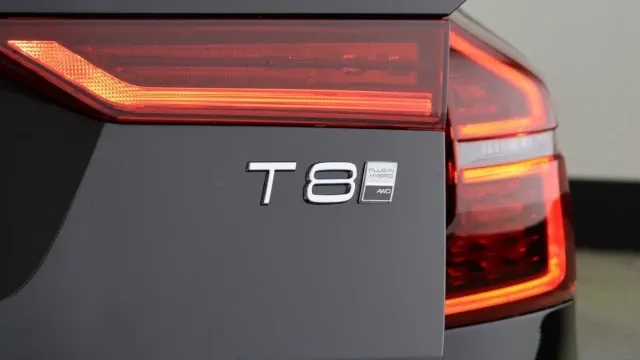 Vehicle Thumbnail 42