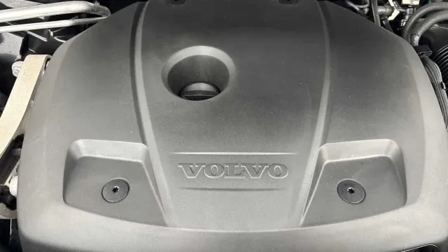 Vehicle Thumbnail 22