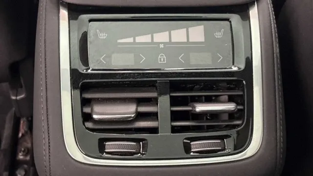 Vehicle Thumbnail 24