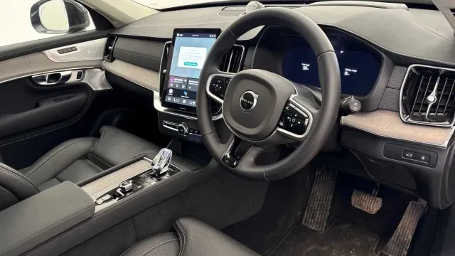 Vehicle Thumbnail 4