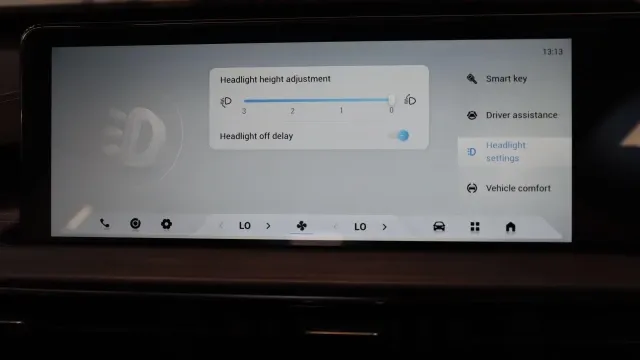 Vehicle Thumbnail 38