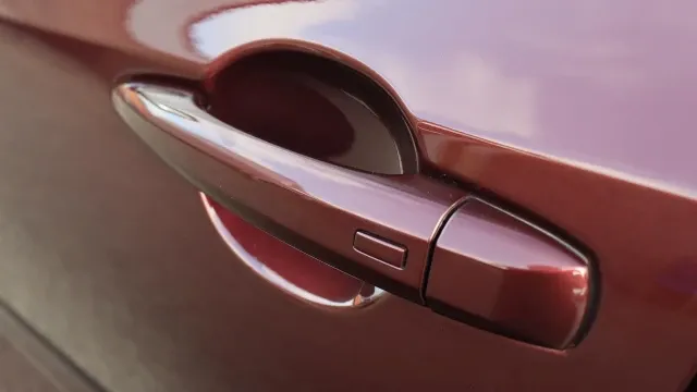 Vehicle Thumbnail 38