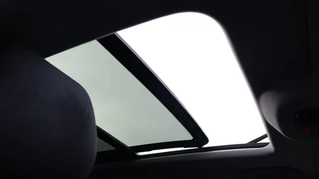 Vehicle Thumbnail 85