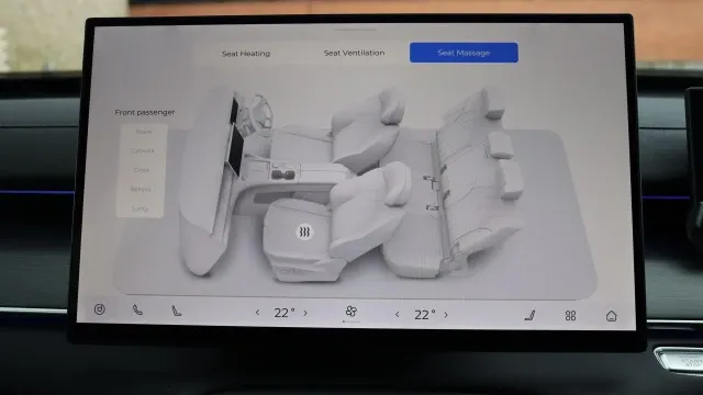 Vehicle Thumbnail 58