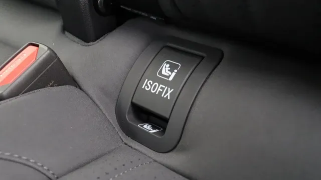 Vehicle Thumbnail 23