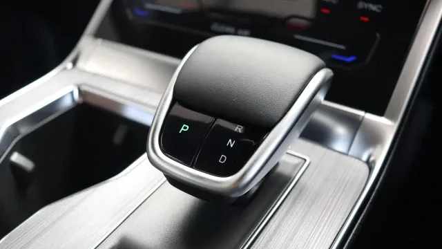 Vehicle Thumbnail 29