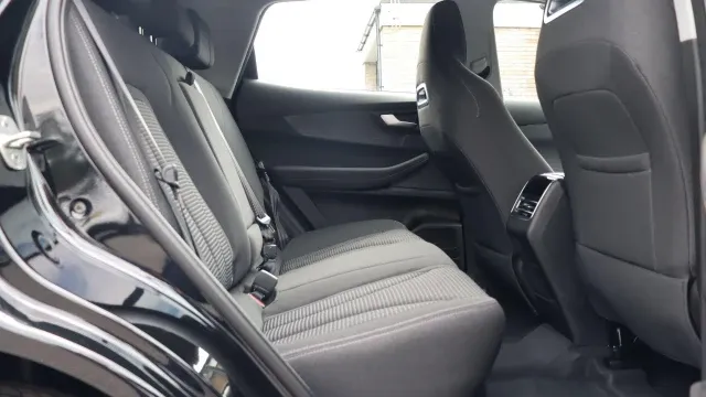 Vehicle Thumbnail 19