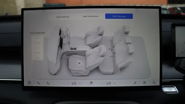 Vehicle Thumbnail 65