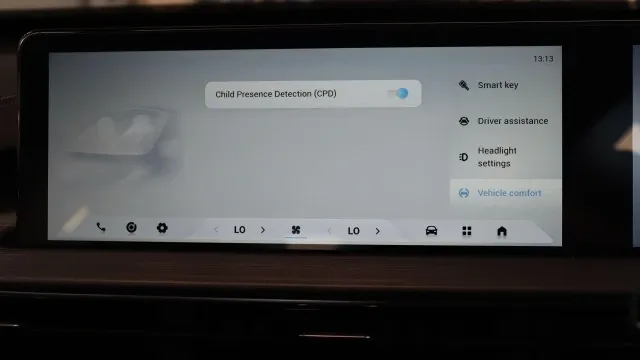 Vehicle Thumbnail 40