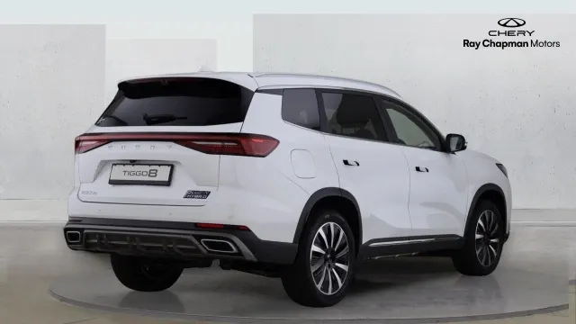 Vehicle Thumbnail 5