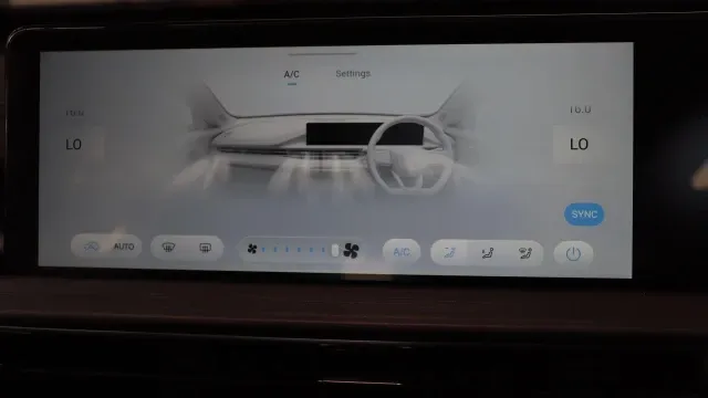 Vehicle Thumbnail 23