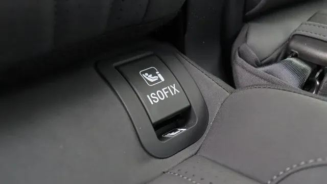 Vehicle Thumbnail 43