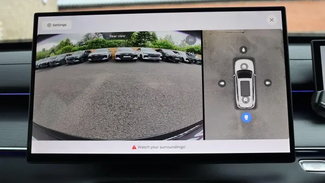 Vehicle Thumbnail 42
