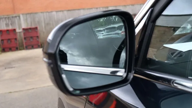 Vehicle Thumbnail 64