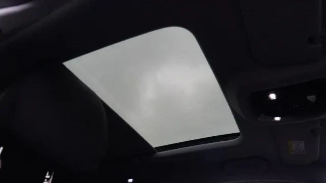 Vehicle Thumbnail 81