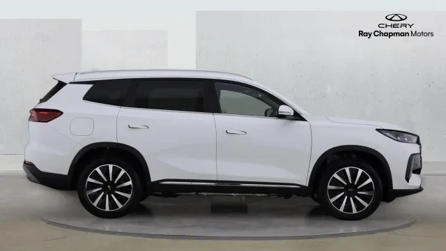 Vehicle Thumbnail 4
