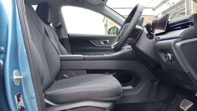 Vehicle Thumbnail 19