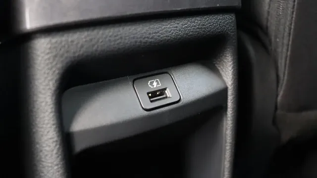 Vehicle Thumbnail 62