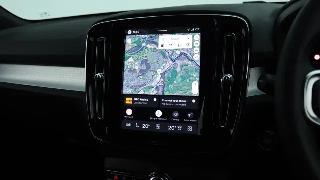 Vehicle Thumbnail 12
