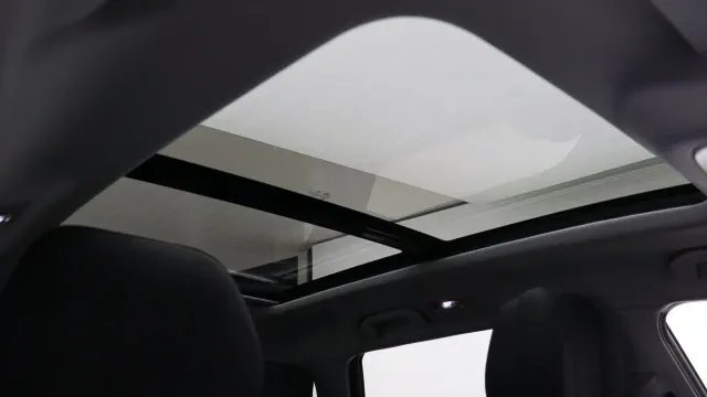 Vehicle Thumbnail 61