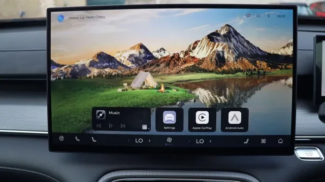 Vehicle Thumbnail 20