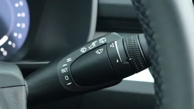 Vehicle Thumbnail 21