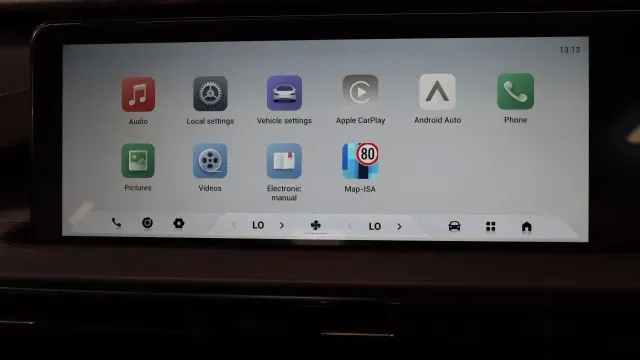 Vehicle Thumbnail 20