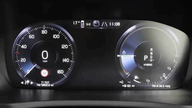 Vehicle Thumbnail 3