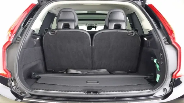 Vehicle Thumbnail 6