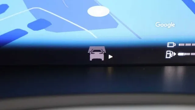 Vehicle Thumbnail 11