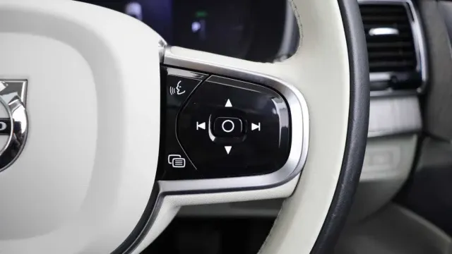 Vehicle Thumbnail 14