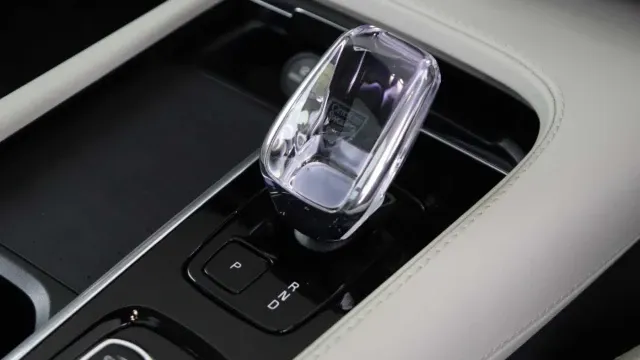 Vehicle Thumbnail 22