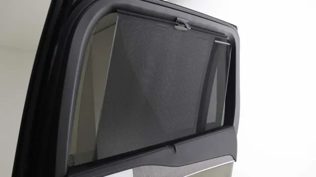 Vehicle Thumbnail 36