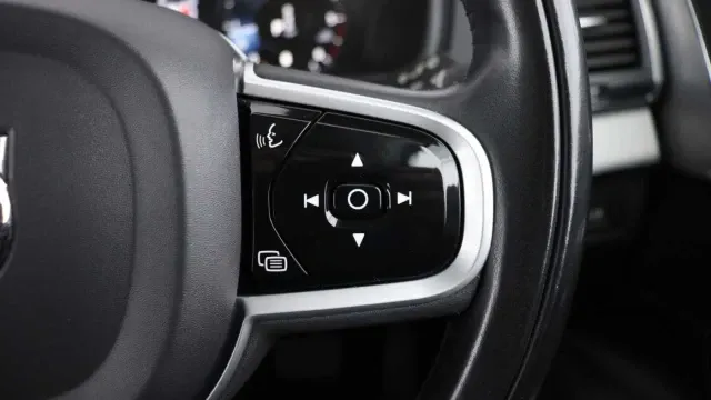 Vehicle Thumbnail 18