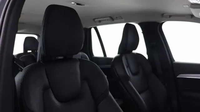 Vehicle Thumbnail 54