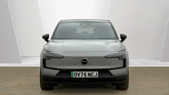 Vehicle Thumbnail 42