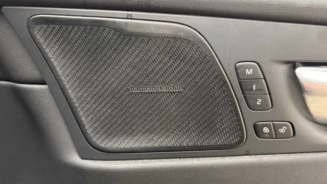 Vehicle Thumbnail 20
