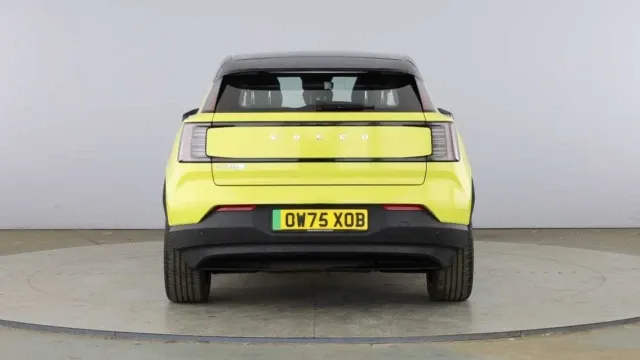 Vehicle Thumbnail 19