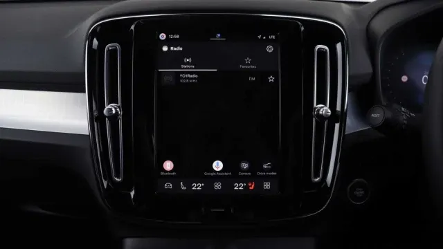 Vehicle Thumbnail 8