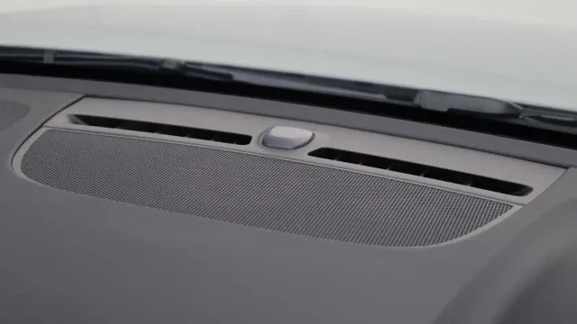 Vehicle Thumbnail 28