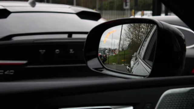Vehicle Thumbnail 26