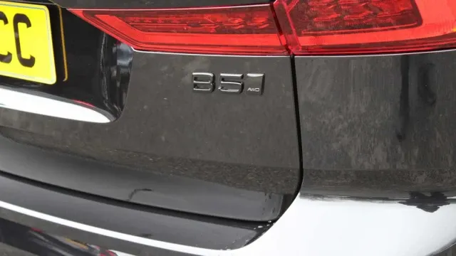 Vehicle Thumbnail 40