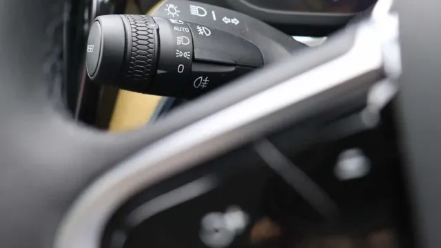 Vehicle Thumbnail 13