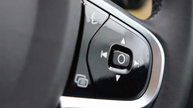 Vehicle Thumbnail 15