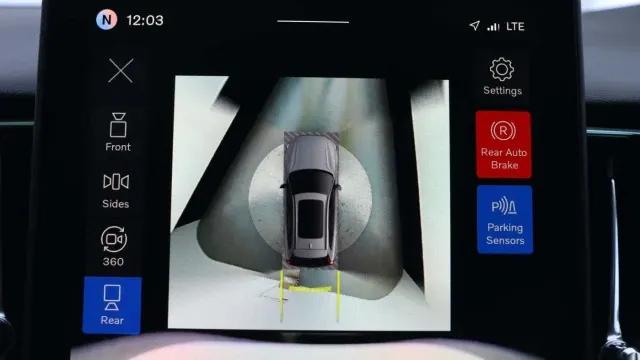 Vehicle Thumbnail 20