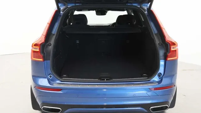 Vehicle Thumbnail 6