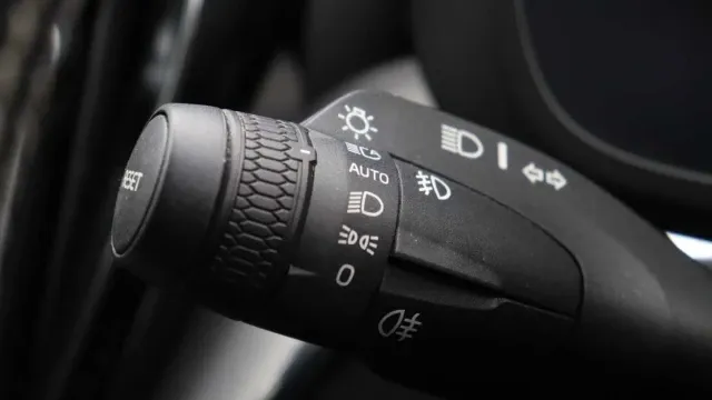 Vehicle Thumbnail 13