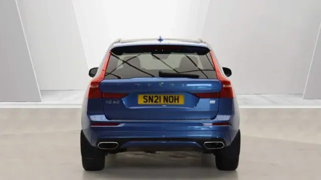 Vehicle Thumbnail 35